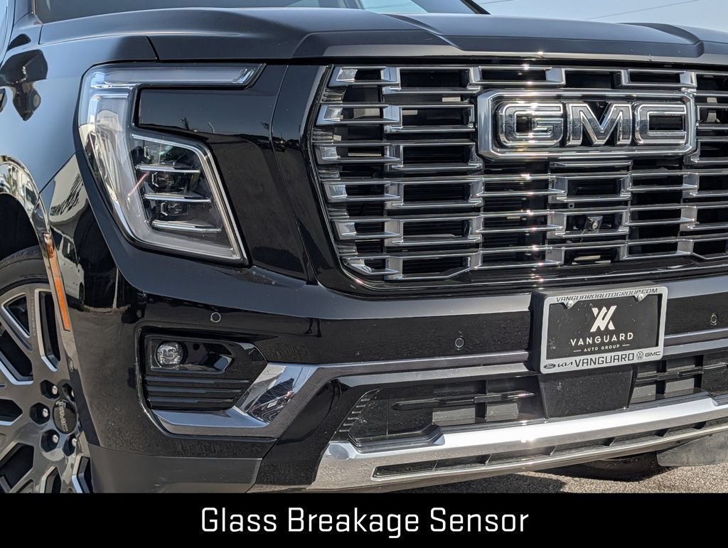 New 2025 GMC Yukon Denali Ultimate AWD/4WD image 9