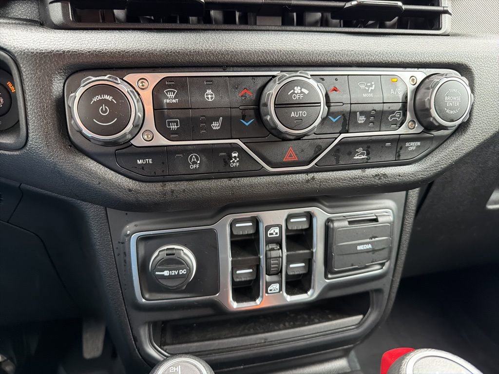 Used 2024 Jeep Wrangler Sport S AWD/4WD image 12