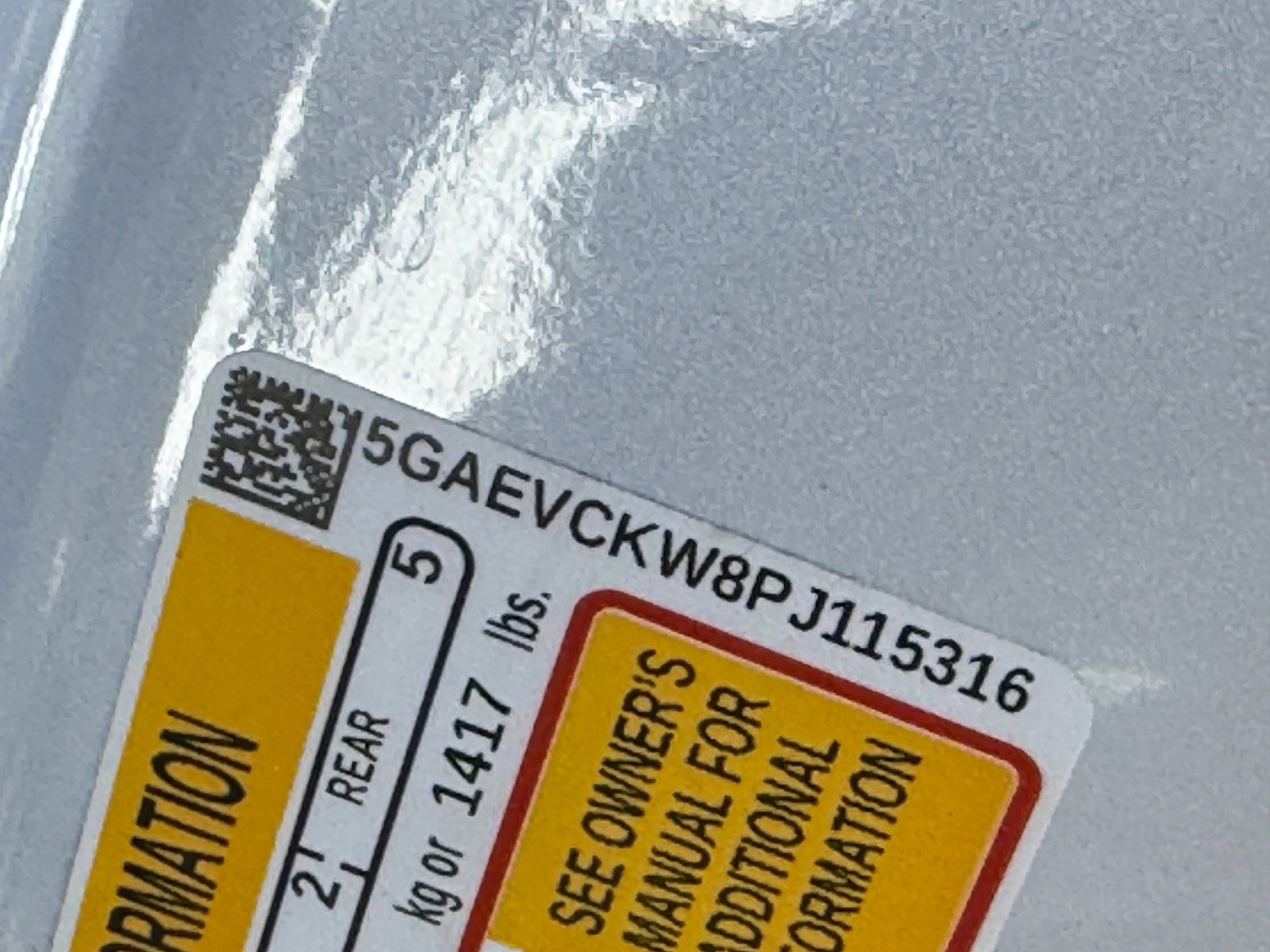 Used 2023 Buick Enclave Avenir w/ Avenir Technology Package image 32