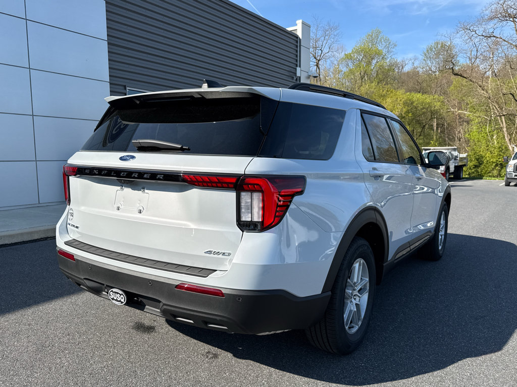 New 2026 Ford Explorer Active AWD/4WD image 17