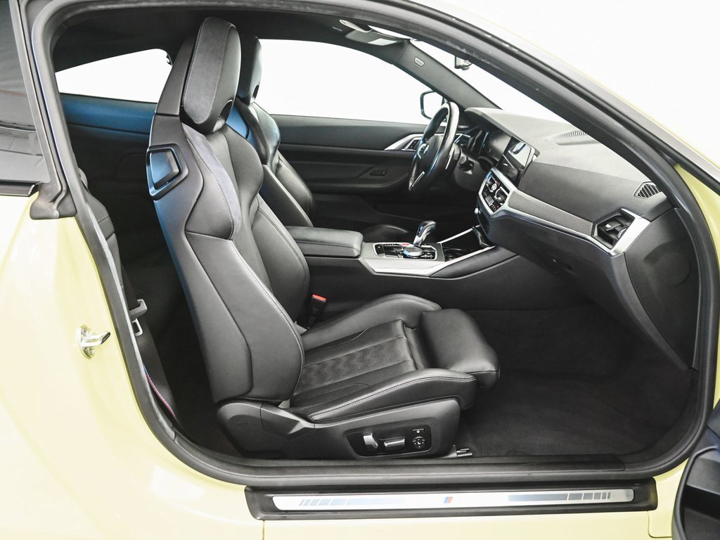 Used 2023 BMW M4 Competition image 32