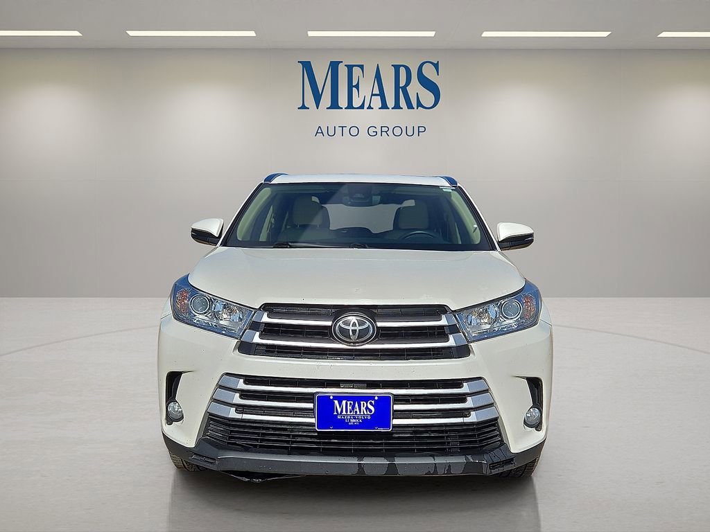 Used 2018 Toyota Highlander XLE image 8
