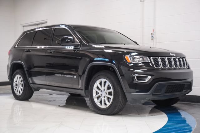 Used 2022 Jeep Grand Cherokee Laredo E w/ Security & Convenience Group RWD image 5
