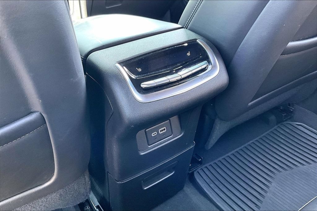 Used 2024 Cadillac XT6 Sport w/ Platinum Package AWD/4WD image 28