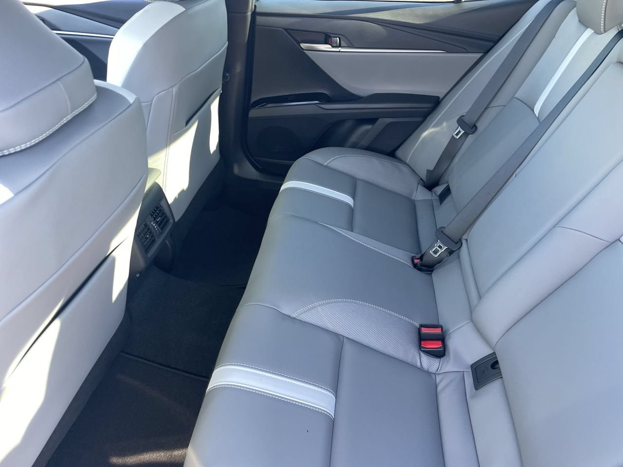 New 2026 Toyota Camry SE FWD image 22