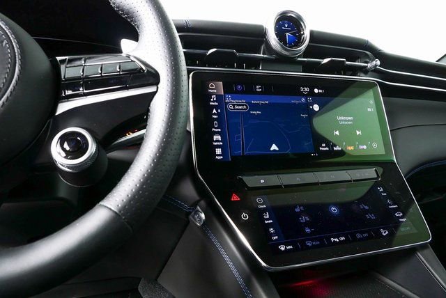 New 2026 Maserati Grecale Modena image 14