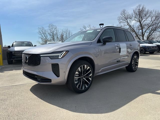 New 2026 Volvo XC90 B6 Plus w/ Protection Package AWD/4WD image 3