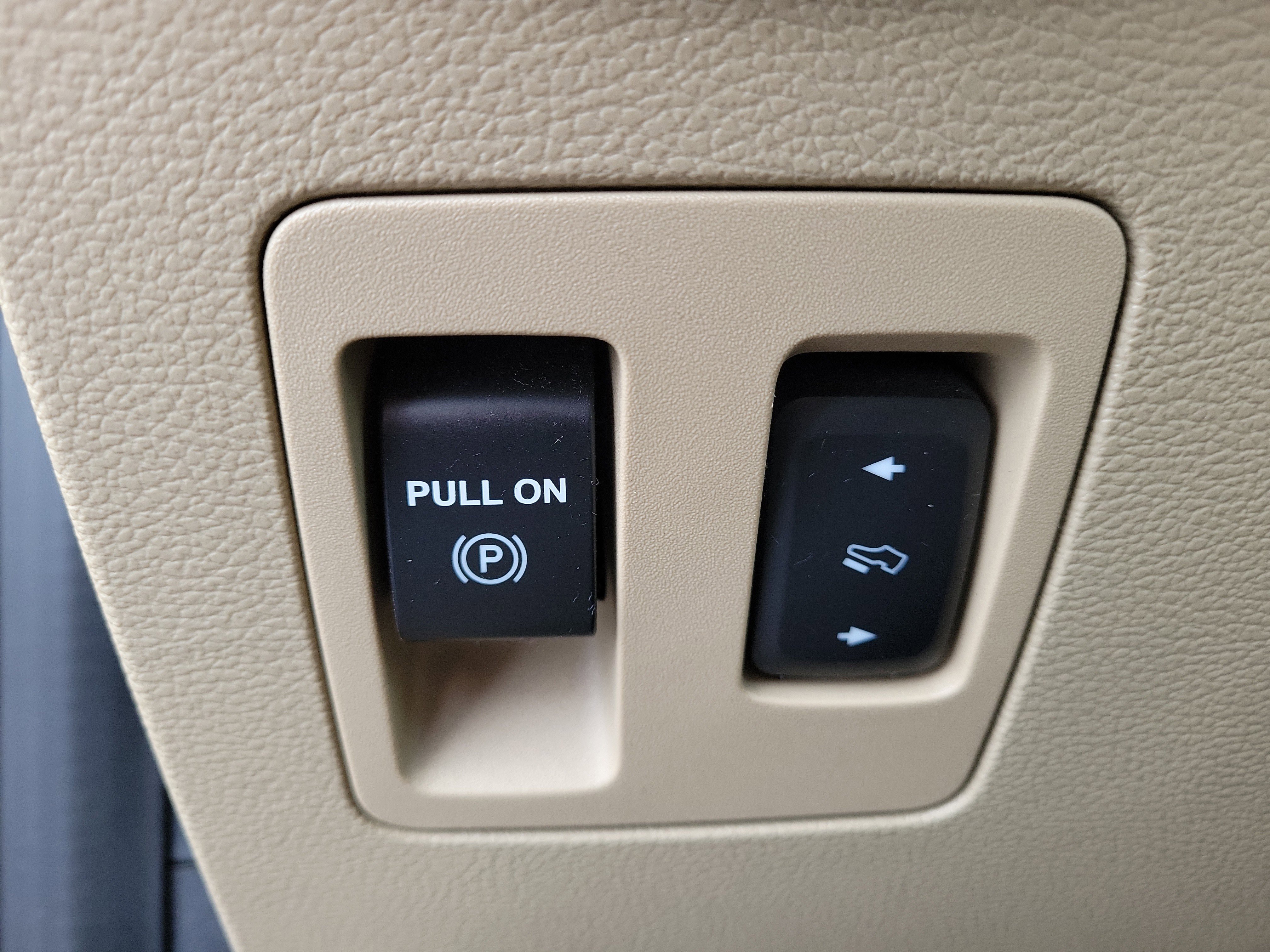 Certified 2020 Ford F150 Lariat w/ Equipment Group 502A Luxury image 20