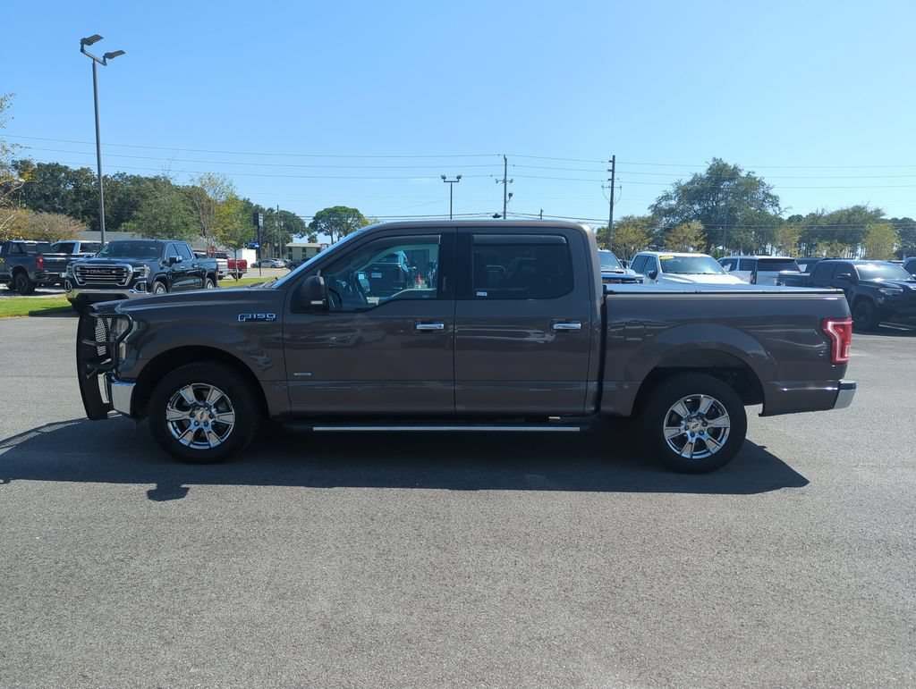 Used 2015 Ford F150 XLT w/ Equipment Group 302A Luxury RWD image 3