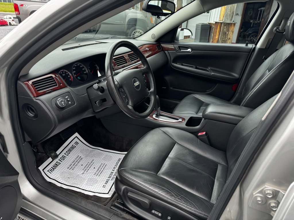 Used 2007 Chevrolet Impala SS image 11
