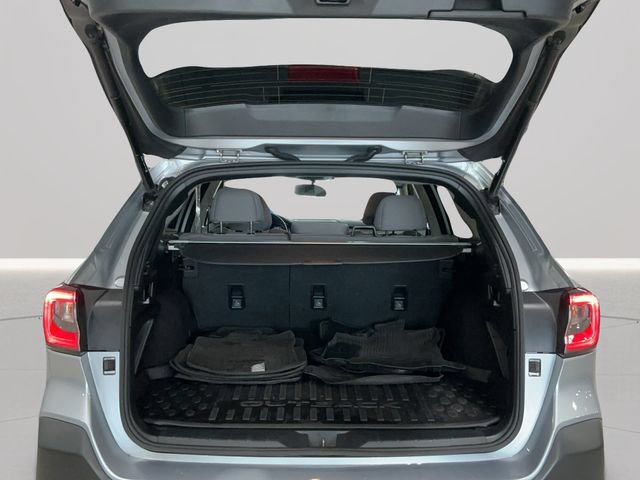 Used 2022 Subaru Outback Premium AWD/4WD image 21