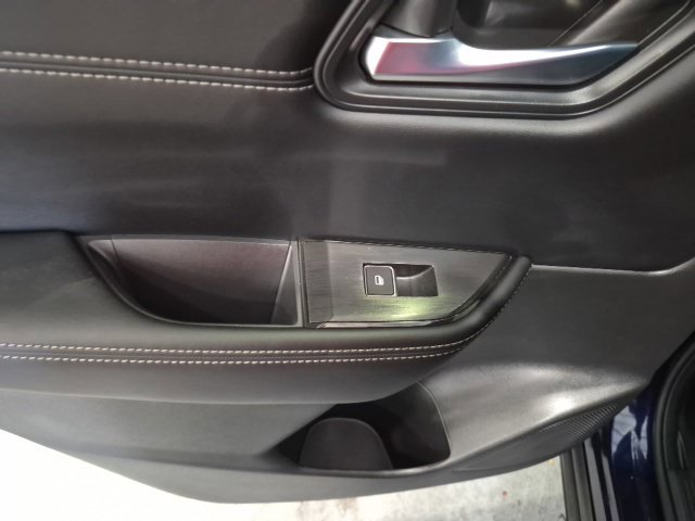 Certified 2025 Nissan Rogue SL w/ Tech Package AWD/4WD image 20
