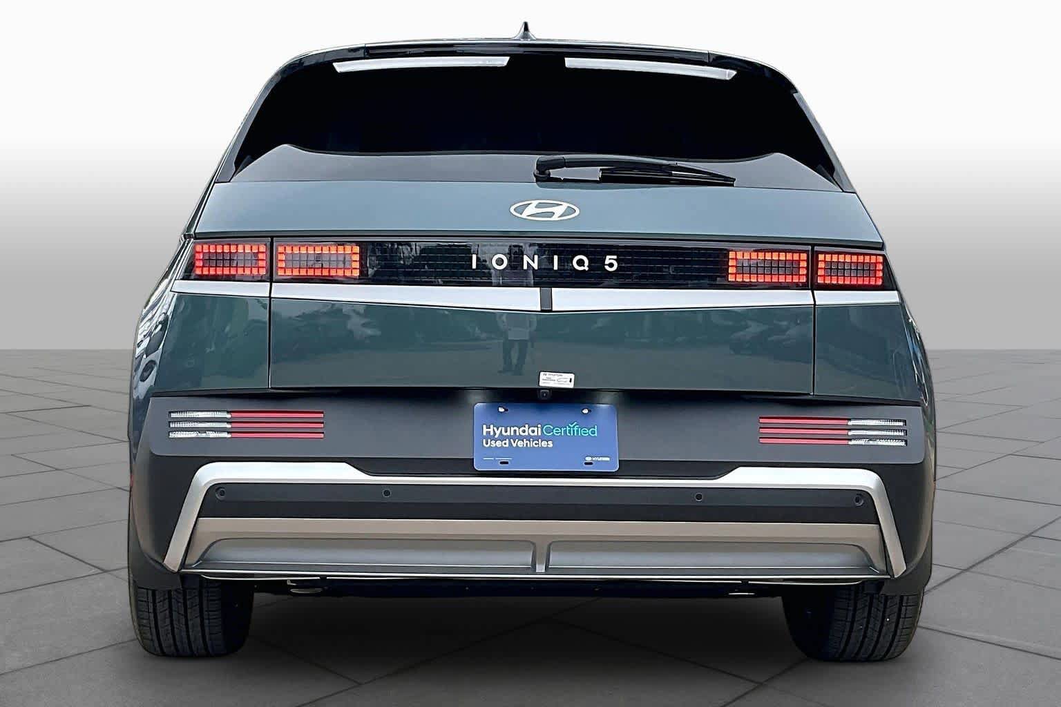Certified 2026 Hyundai Ioniq 5 SEL RWD image 4