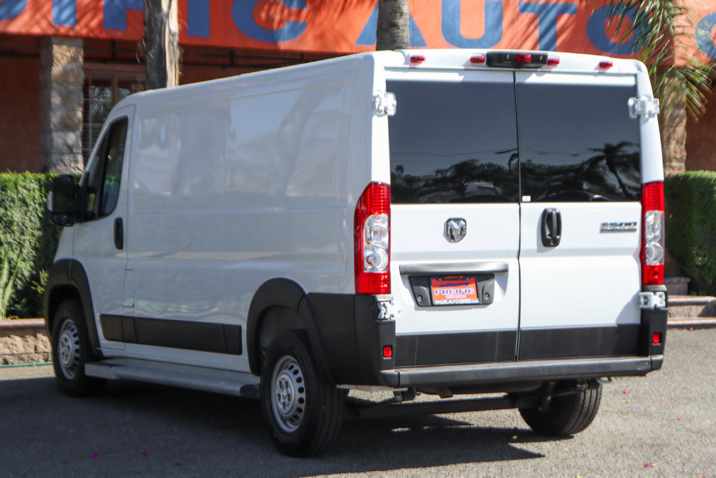 Used 2025 RAM ProMaster 2500 w/ U-Haul Equipment Group FWD image 6
