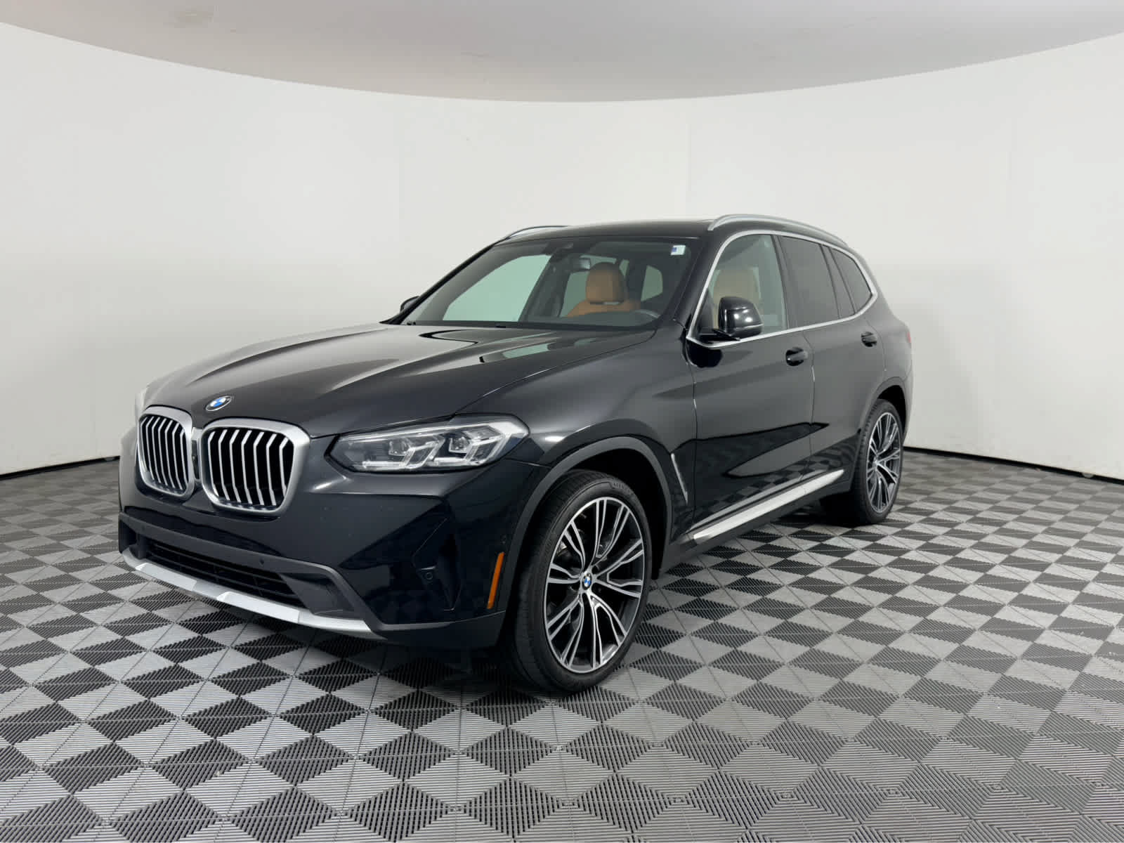 Used 2024 BMW X3 xDrive30i w/ Convenience Package AWD/4WD image 7