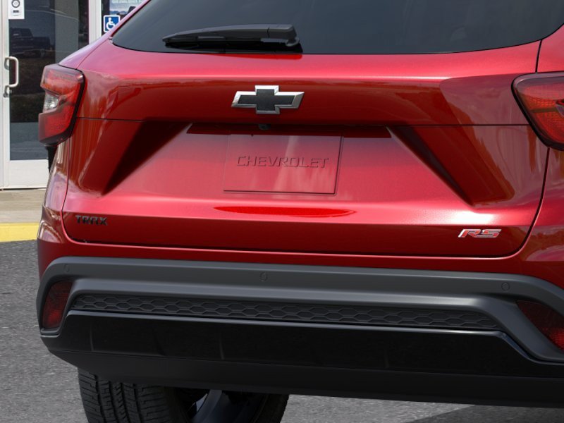 New 2026 Chevrolet Trax RS w/ Sunroof Package FWD image 15