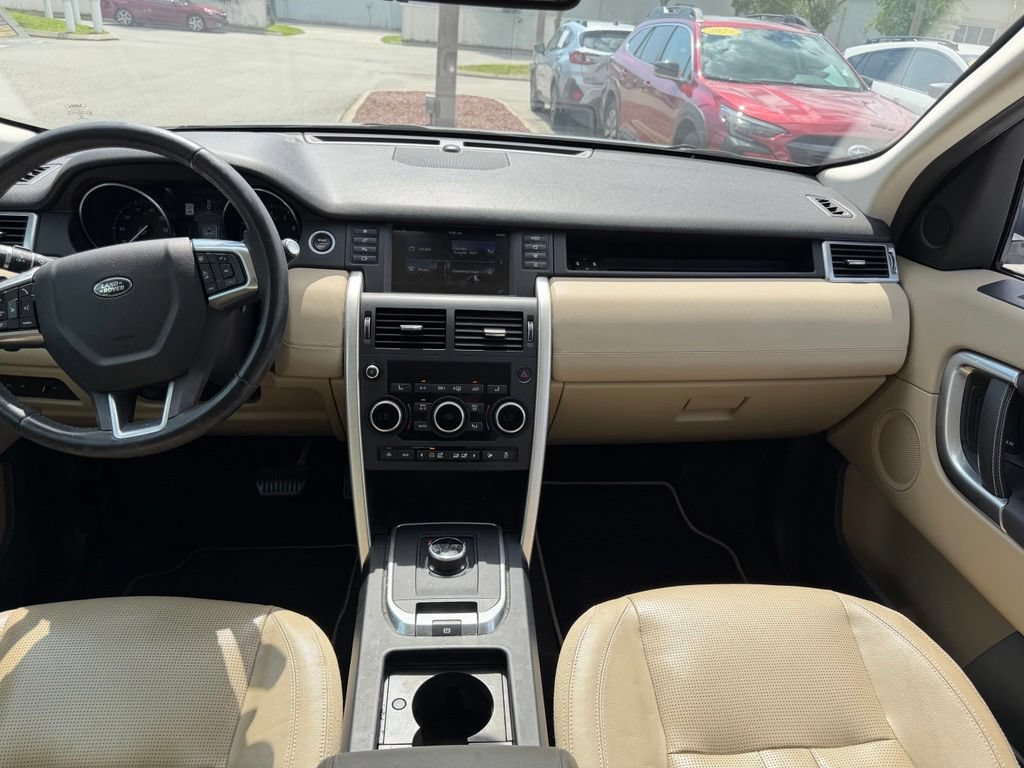 Used 2017 Land Rover Discovery Sport HSE AWD/4WD image 20