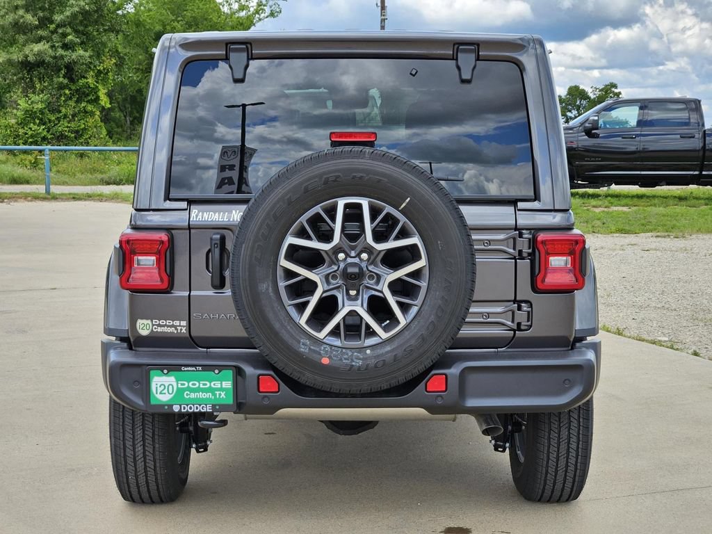 New 2025 Jeep Wrangler Unlimited Sahara AWD/4WD image 5