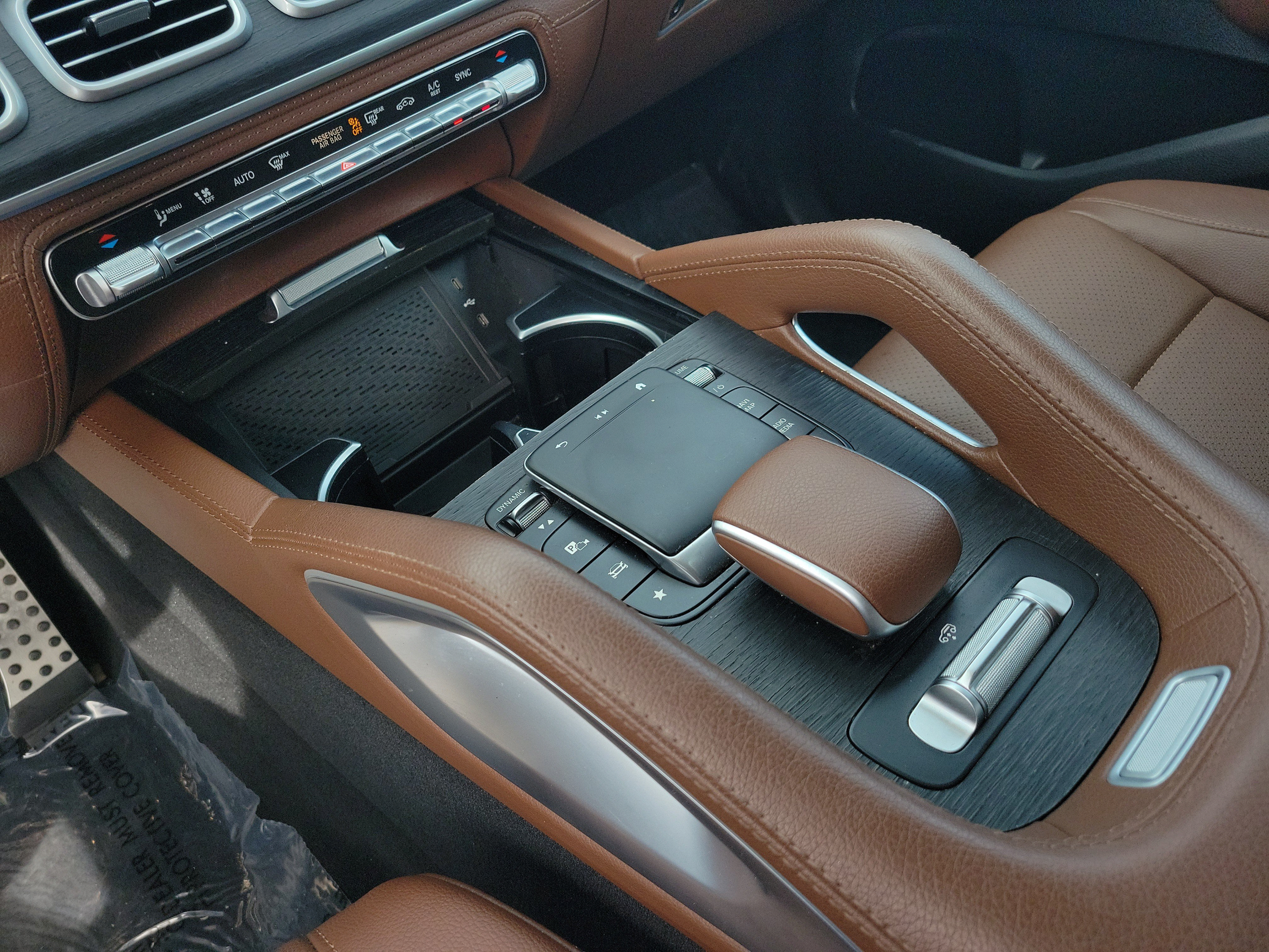Certified 2024 Mercedes-Benz GLS 450 4MATIC image 21