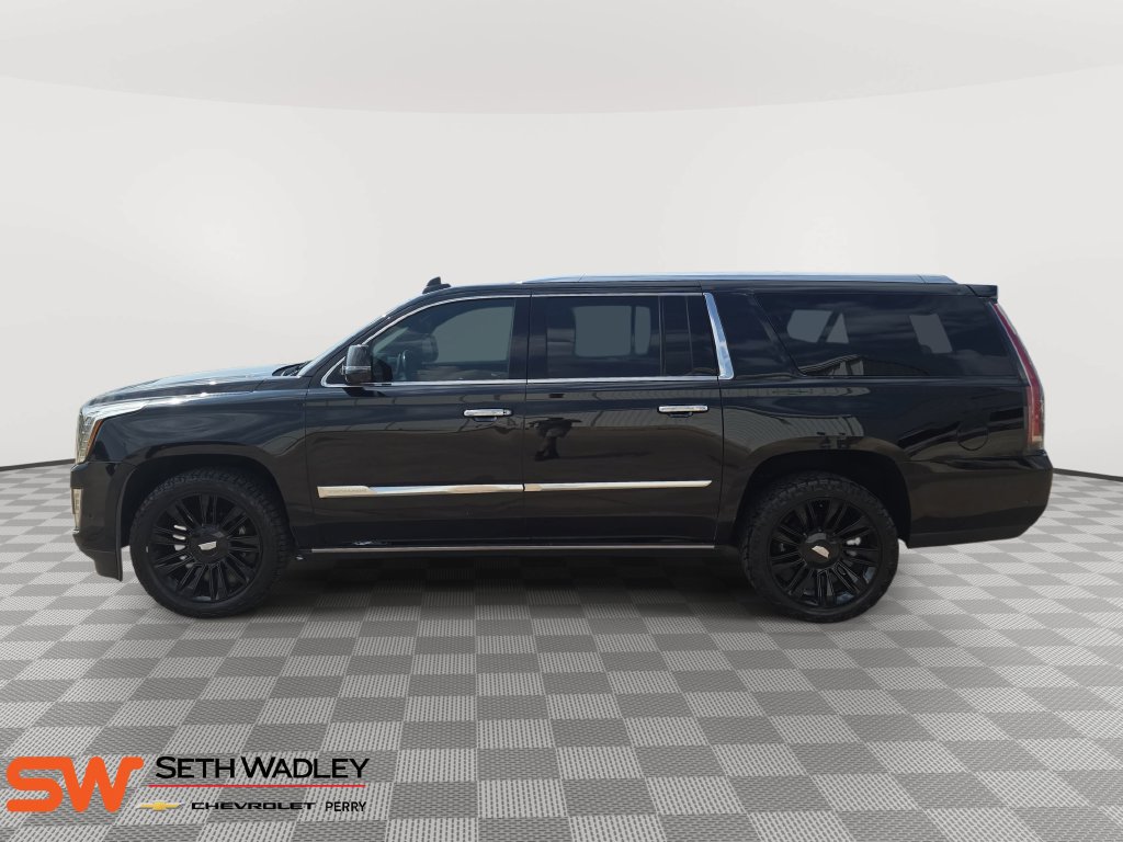 Used 2018 Cadillac Escalade ESV Platinum AWD/4WD image 4