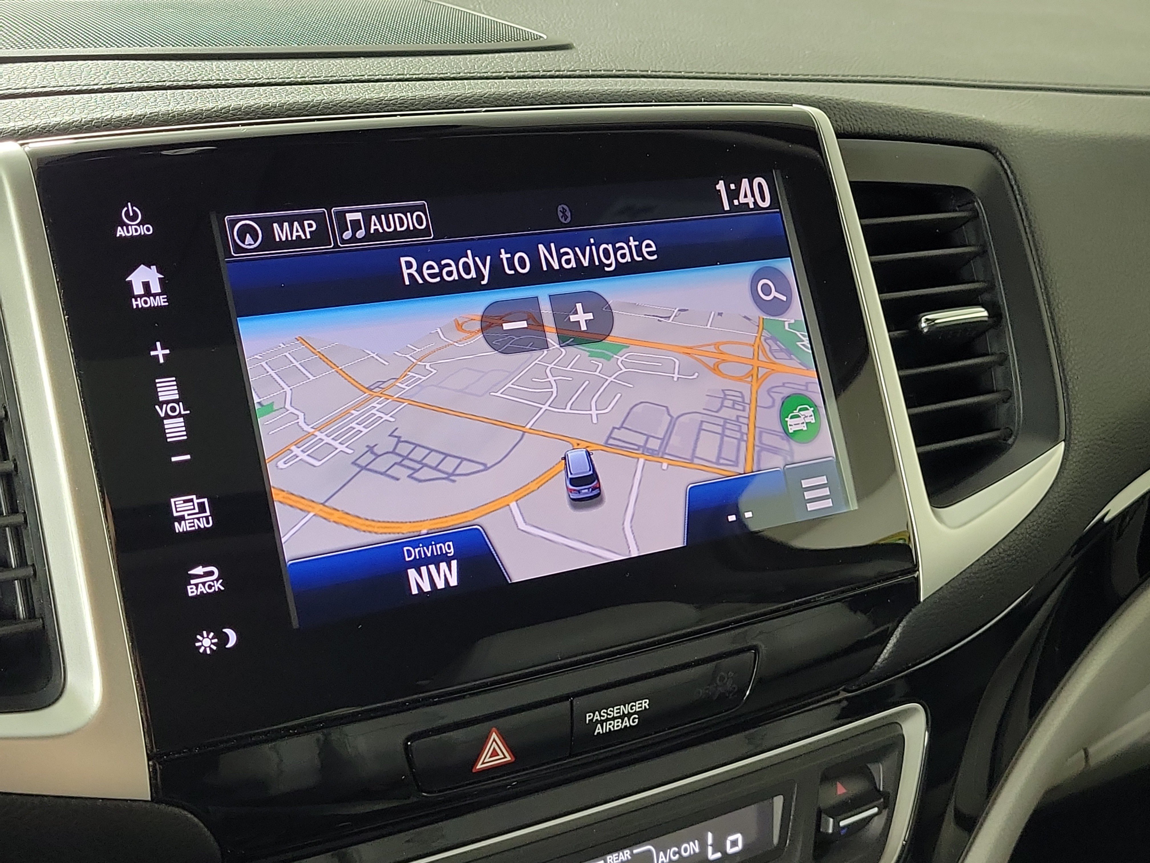 Used 2017 Honda Pilot Touring image 18