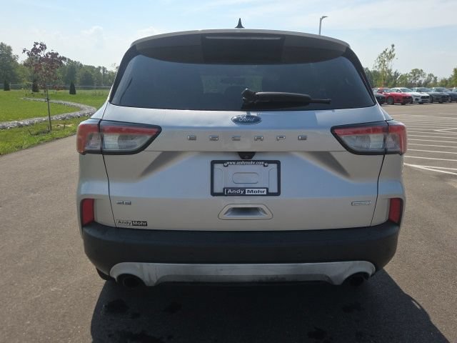 Used 2020 Ford Escape SE FWD image 8