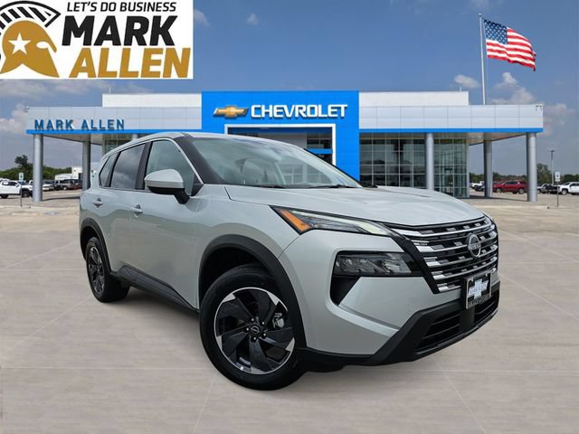 Used 2025 Nissan Rogue SV FWD image 1