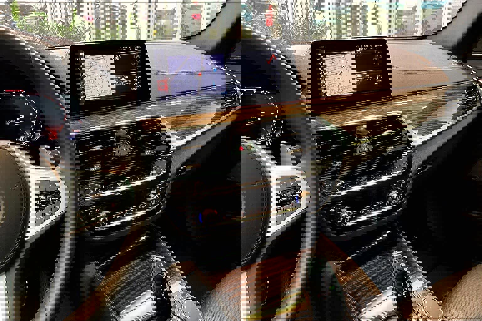 Used 2020 BMW M550i xDrive w/ Executive Package image 6