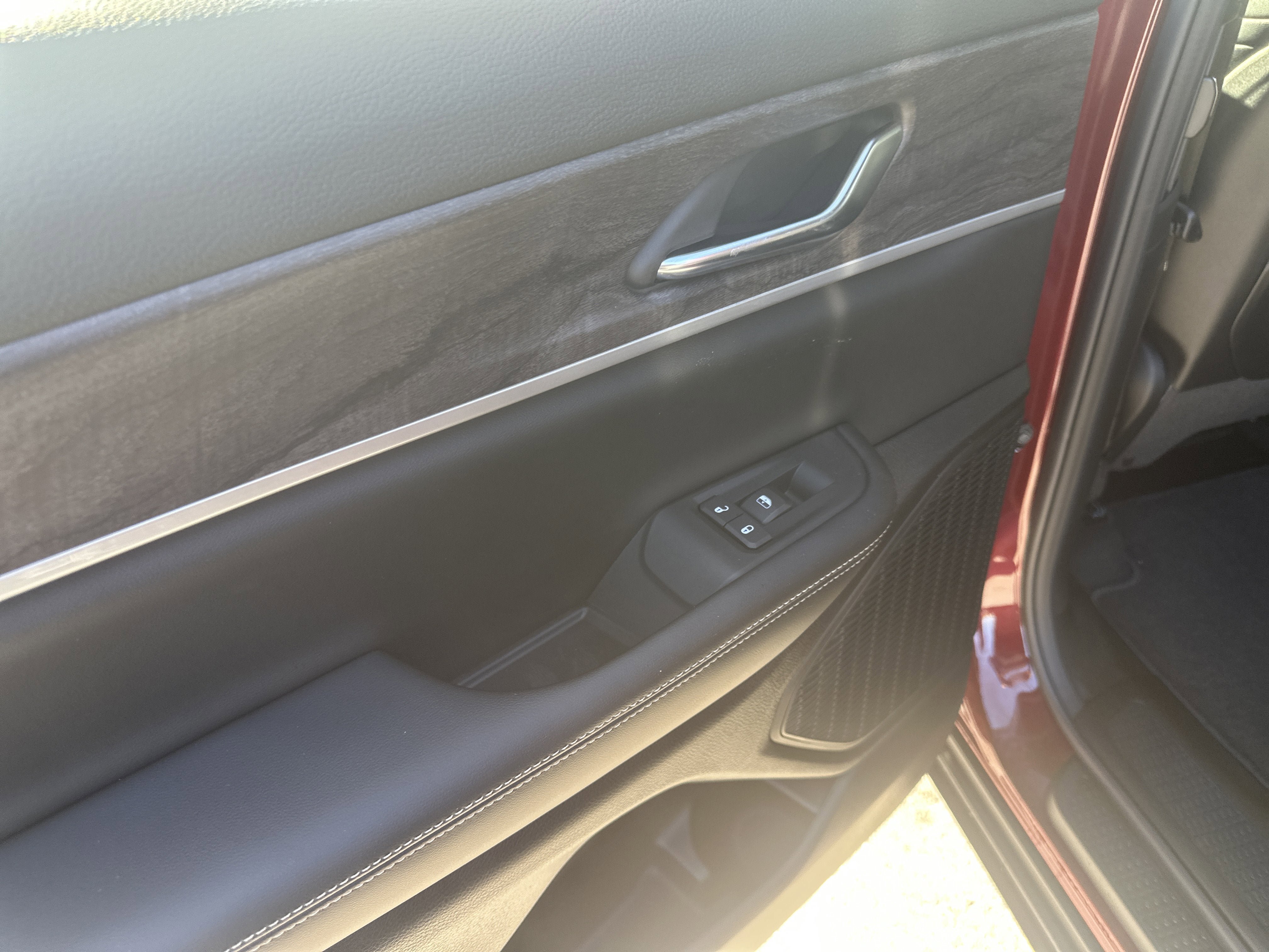 New 2025 Jeep Grand Cherokee L Limited AWD/4WD image 17