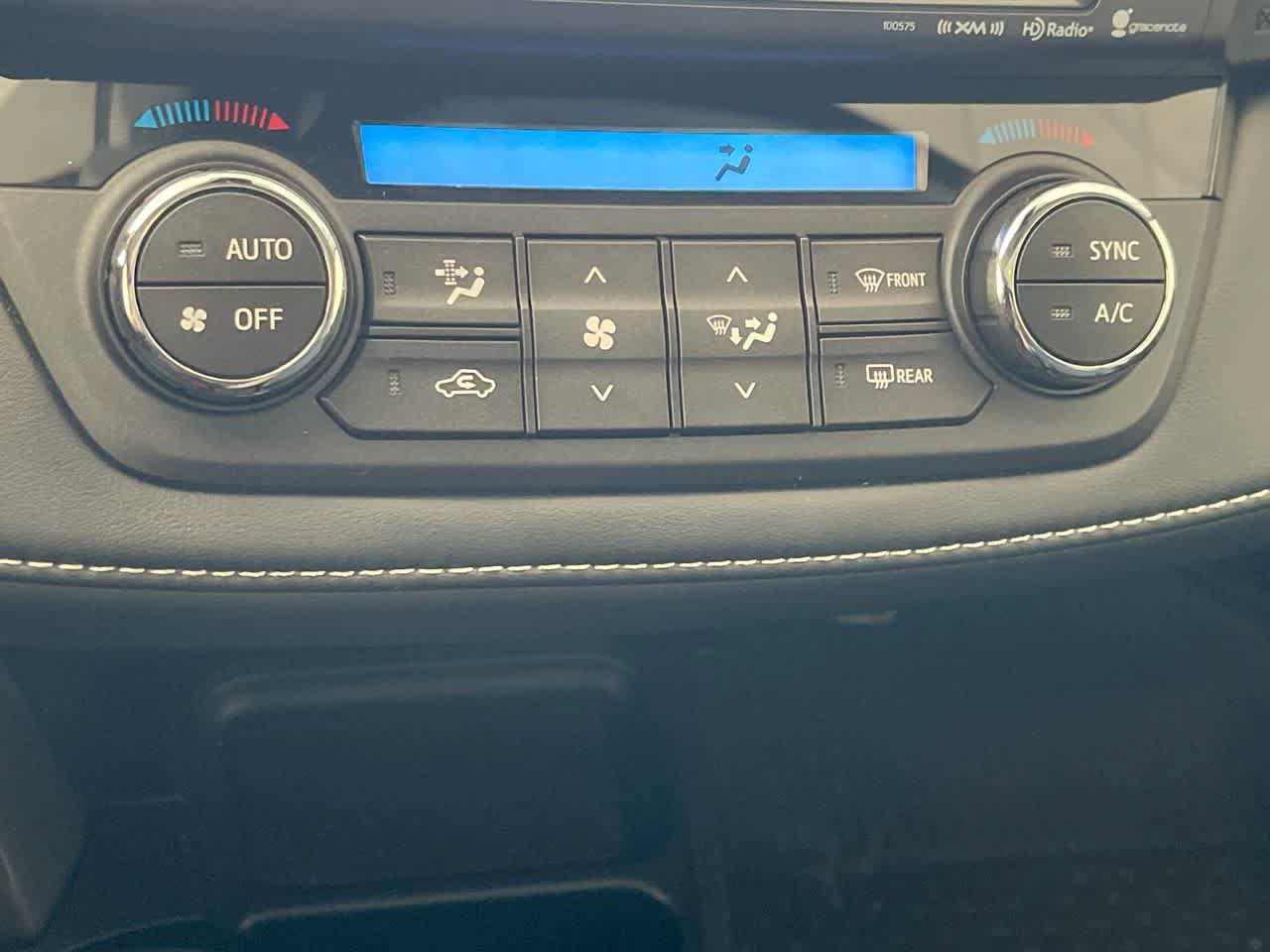 Used 2018 Toyota RAV4 Limited AWD/4WD image 19
