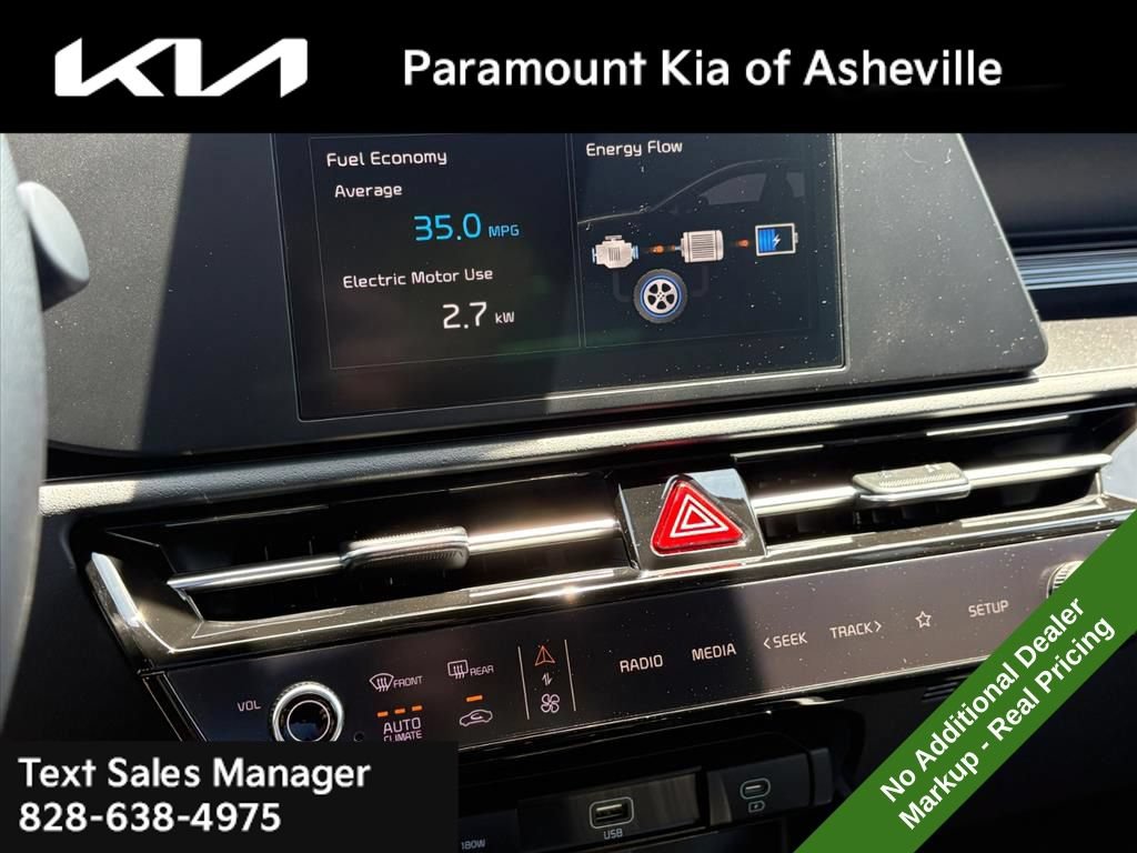 New 2026 Kia Niro LX FWD image 13