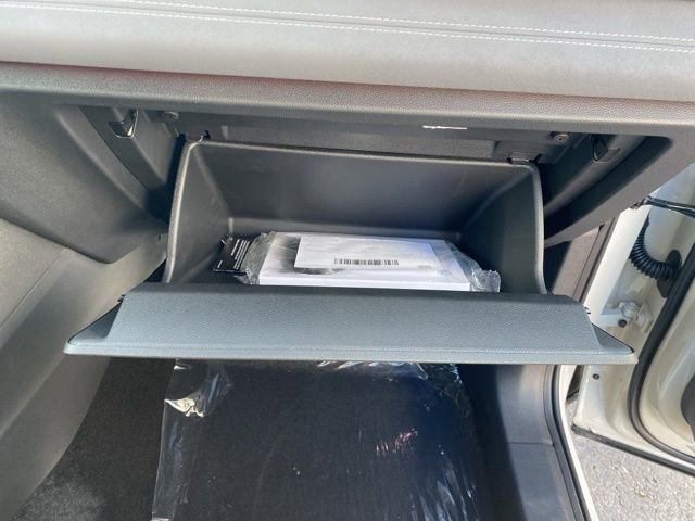 New 2026 Volkswagen Tiguan SE R-Line image 47