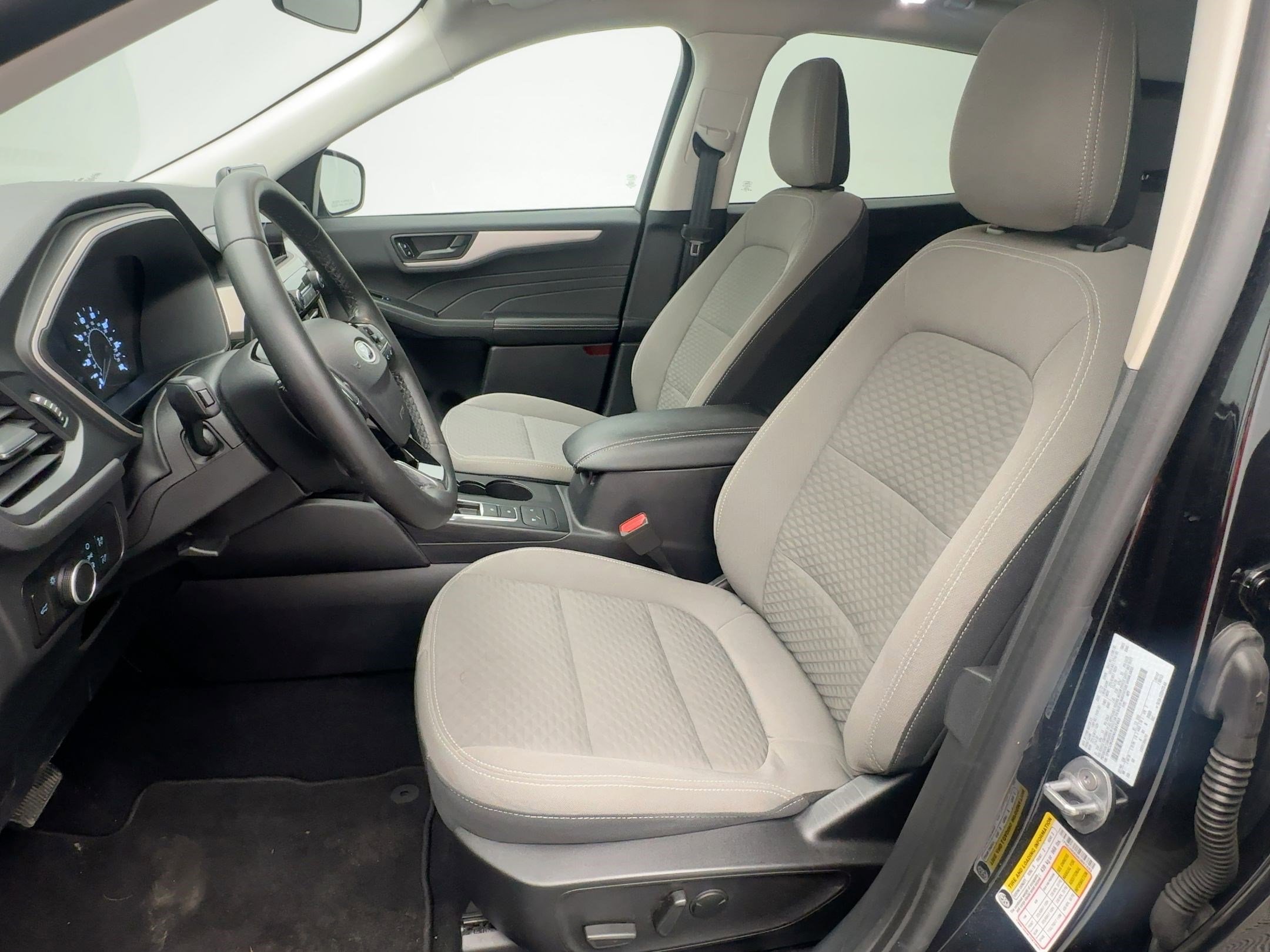 Used 2022 Ford Escape SE w/ Convenience Package image 5