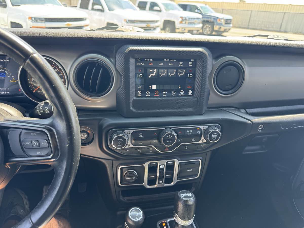 Used 2018 Jeep Wrangler Unlimited Sport S image 40