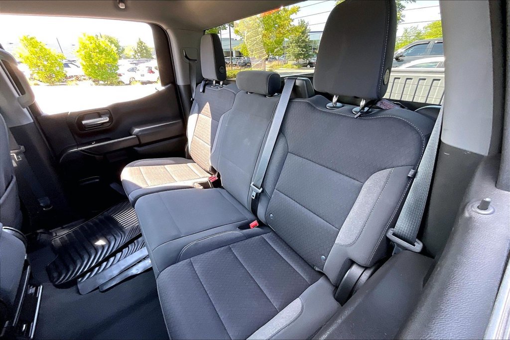 Used 2022 Chevrolet Silverado 1500 Custom AWD/4WD image 30
