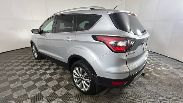 Used 2017 Ford Escape Titanium AWD/4WD image 4