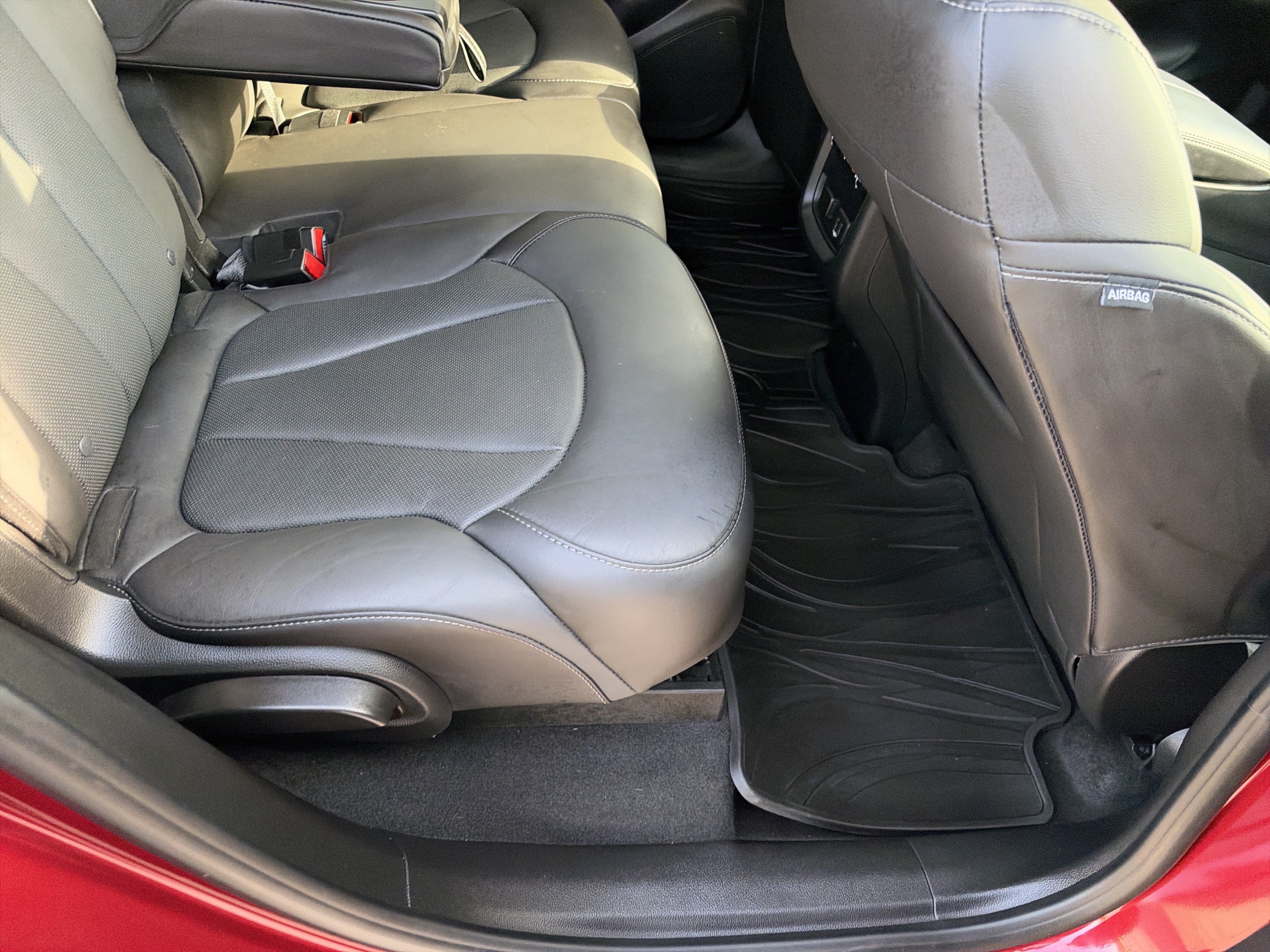 Used 2019 Buick Envision Premium AWD/4WD image 65