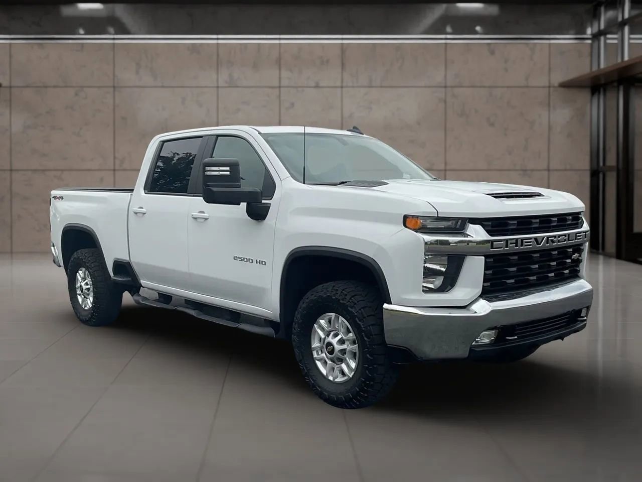 Used 2022 Chevrolet Silverado 2500 LT w/ Convenience Package image 8