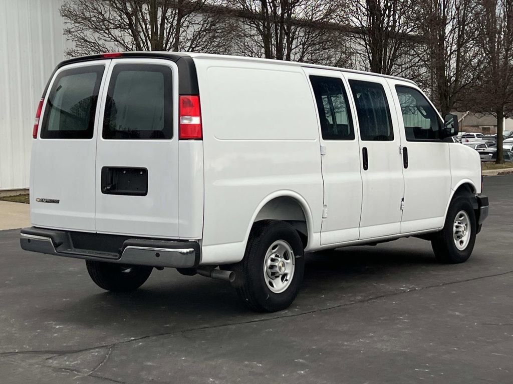 New 2025 Chevrolet Express 2500 w/ Driver Convenience Package image 4