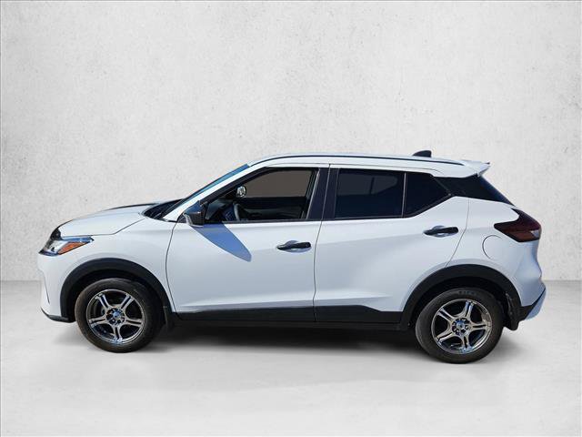 Used 2024 Nissan Kicks S FWD image 9