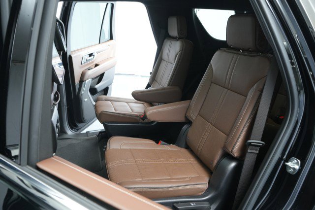 Used 2025 Chevrolet Tahoe High Country image 58