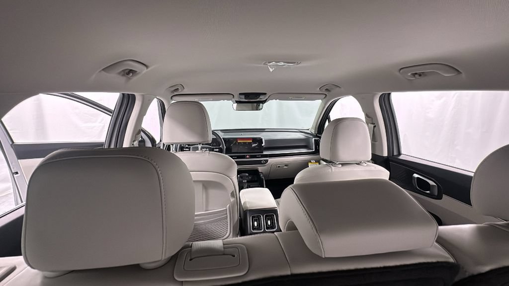 New 2026 Kia Sorento S AWD/4WD image 17