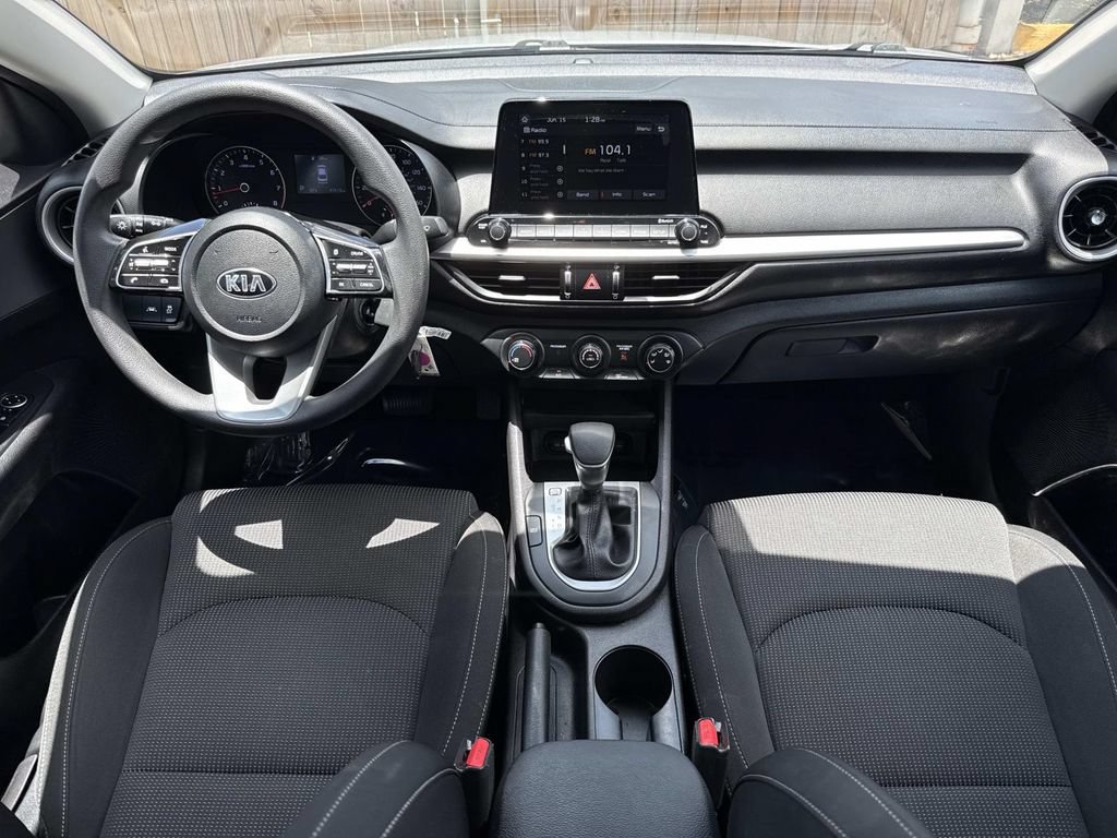 Used 2021 Kia Forte LXS FWD image 19