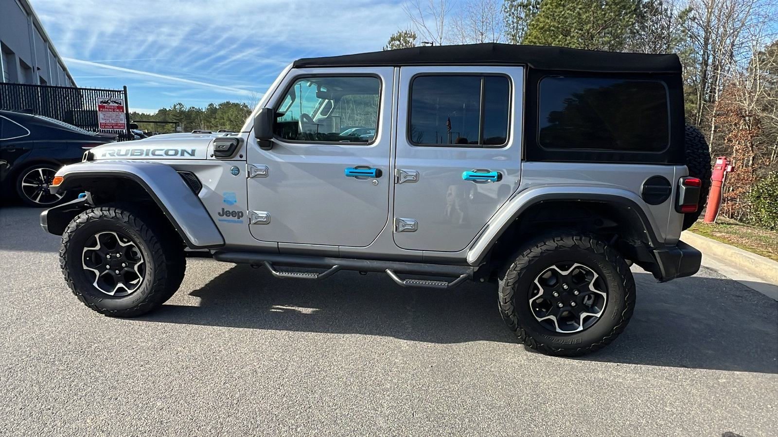 Used 2021 Jeep Wrangler Unlimited Rubicon 4xe w/ Cold Weather Group image 11