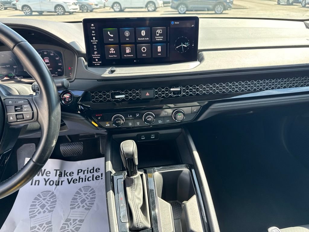 Used 2024 Honda Accord EX-L image 18