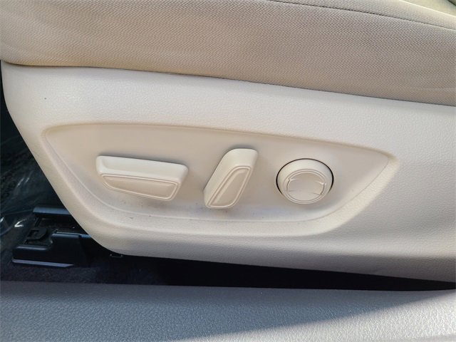 Used 2022 Toyota Camry LE image 22