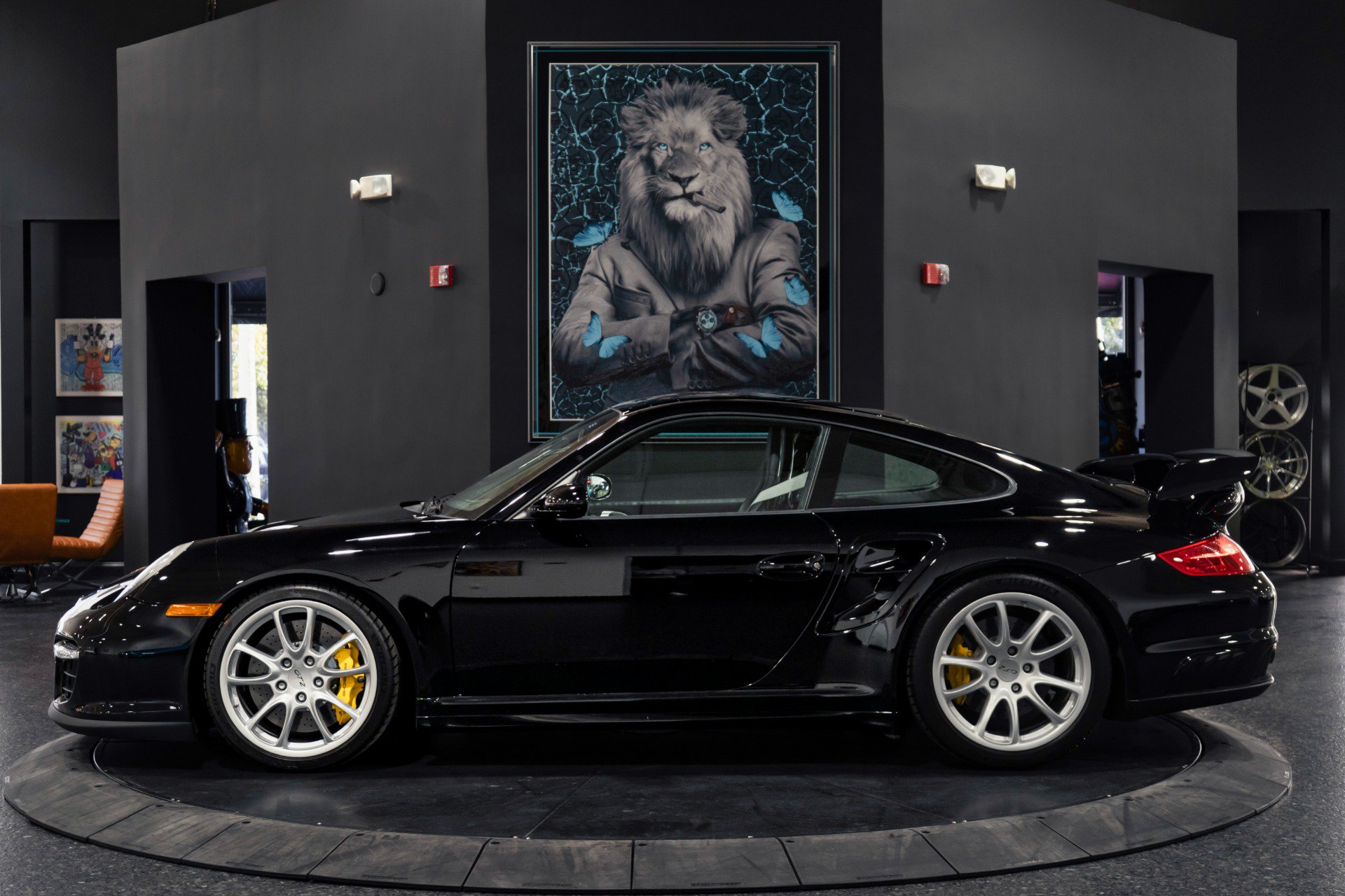 Used 2008 Porsche 911 GT2 RWD image 13