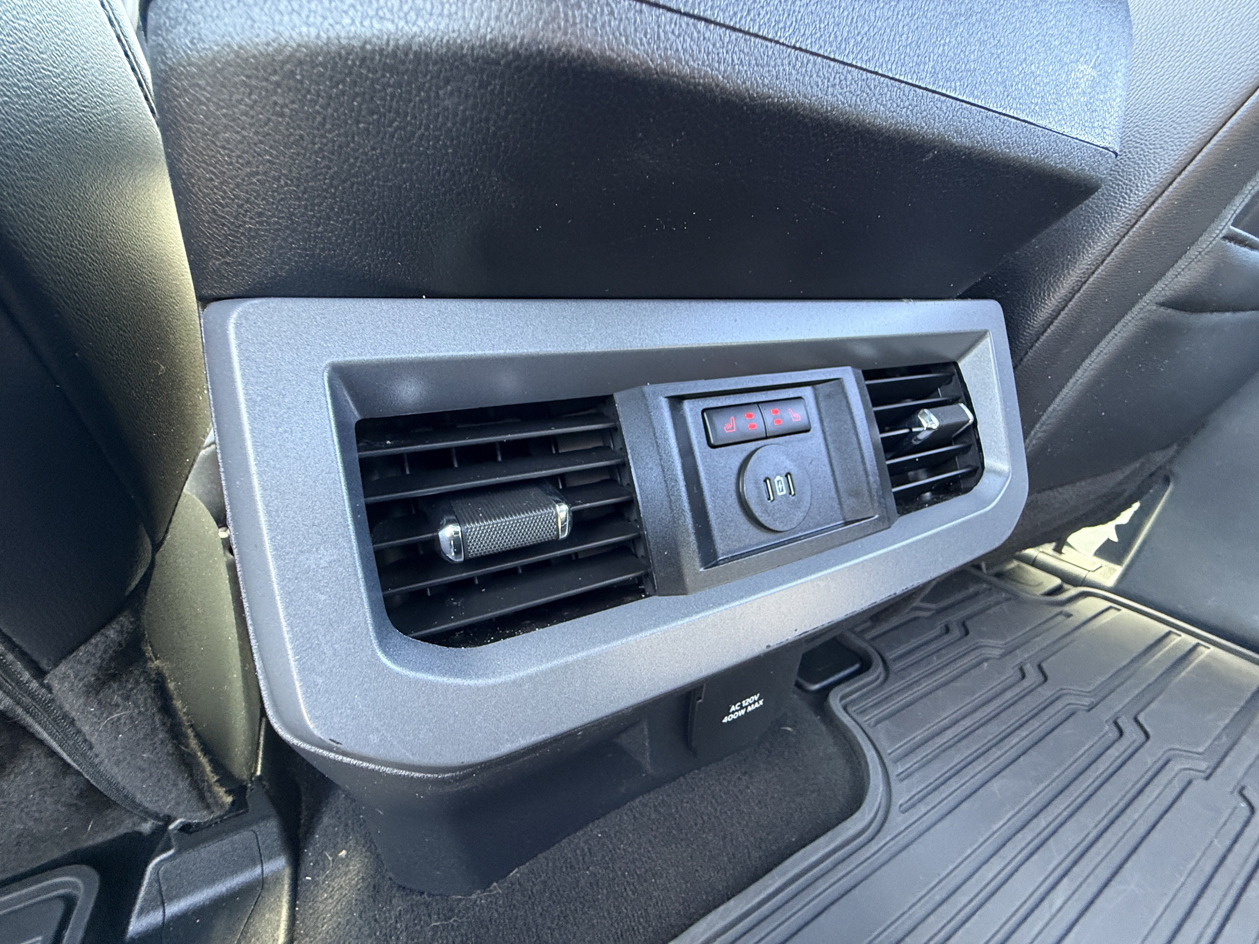 Used 2025 Ford F250 Lariat w/ Lariat Ultimate Package AWD/4WD image 27