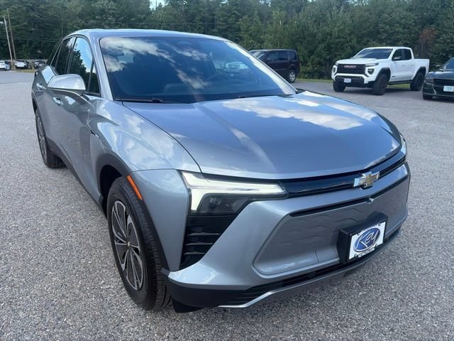New 2026 Chevrolet Blazer EV LT AWD/4WD image 9