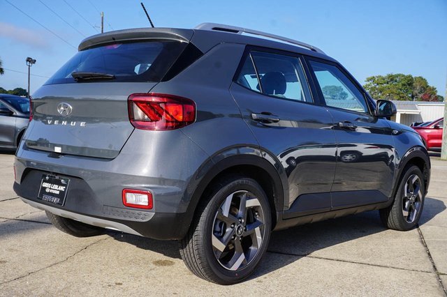 New 2026 Hyundai Venue SEL image 4